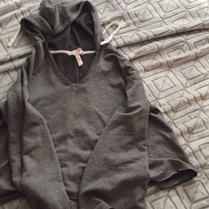 Gray Long Sleeve Sleepwear Top